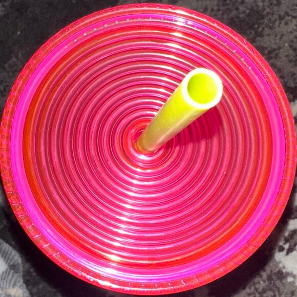 Starbucks 2023 Tumbler PINK Magenta 24oz Pleated Venti Cold Cup - Picture 5 of 6